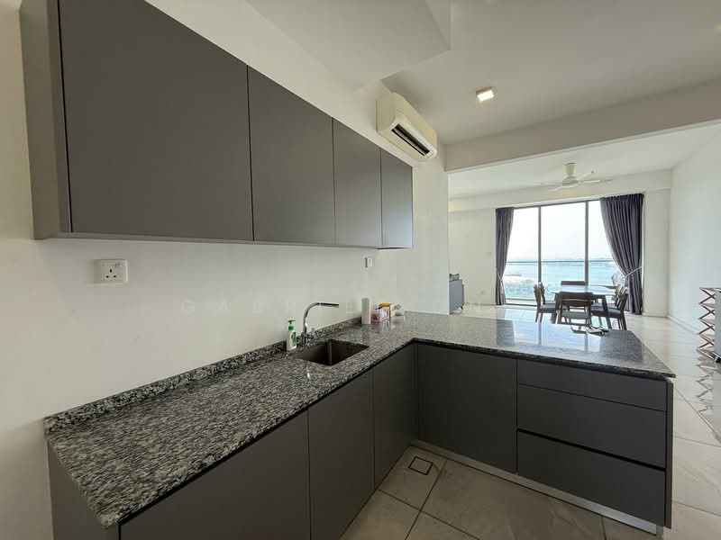 Pangsapuri untuk Disewa di Senibong Cove - The WaterEdge Residences - Gabriel Ong - Kitchen - PropertyGuru.com.my