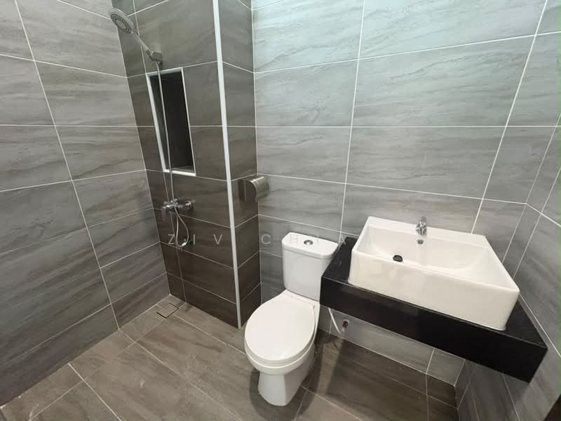 Rumah Kluster untuk Disewa di Ulu Tiram (Johor) - Ziv Chiam - Bathroom - PropertyGuru.com.my