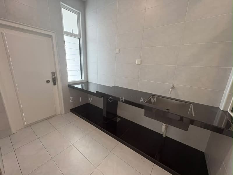 Rumah Kluster untuk Disewa di Ulu Tiram (Johor) - Ziv Chiam - Kitchen - PropertyGuru.com.my