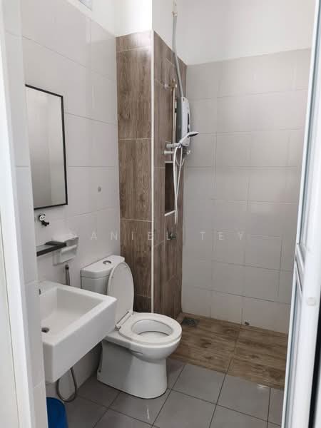 2-storey Terraced House for Rent in Bukit Indah (Iskandar Puteri (Nusajaya)) - Daniel Tey - Bathroom - PropertyGuru.com.my