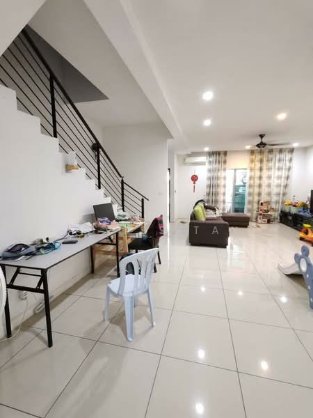 Rumah Teres 2-Tingkat untuk Dijual di Taman Nusa Idaman (Iskandar Puteri (Nusajaya)) - Alviss Tay - Living Room - PropertyGuru.com.my