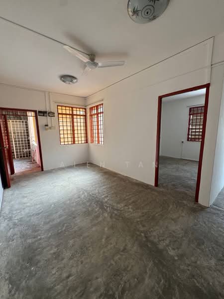 Rumah Flat untuk Dijual di Pangsapuri Jentayu @ Kangkar Pulai - Alen Tan - Interior - PropertyGuru.com.my