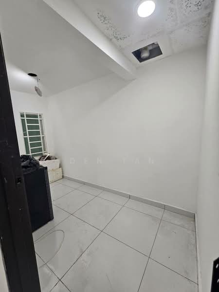 Rumah Teres 2-Tingkat untuk Dijual di Taman Sri Muhibbah (Kulai) - Iden Tan - Interior - PropertyGuru.com.my