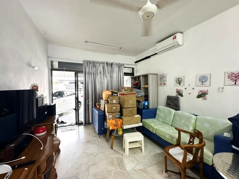 Rumah Teres 1-Tingkat untuk Dijual di Skudai (Johor) - CS Tan - Living Room - PropertyGuru.com.my