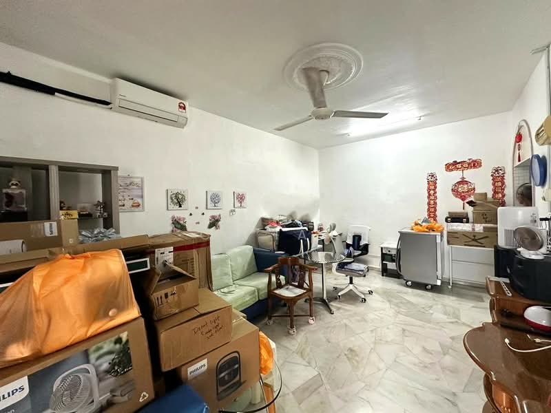 Rumah Teres 1-Tingkat untuk Dijual di Skudai (Johor) - CS Tan - Living Room - PropertyGuru.com.my