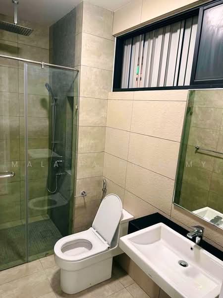 Service Residence for Rent at The Sentral Suites - Mala Palanisamy - Bathroom - PropertyGuru.com.my