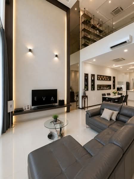 3-storey Terraced House for Sale in Bandar Nusaputra (Puchong) - Evan Goh - Living Room - PropertyGuru.com.my