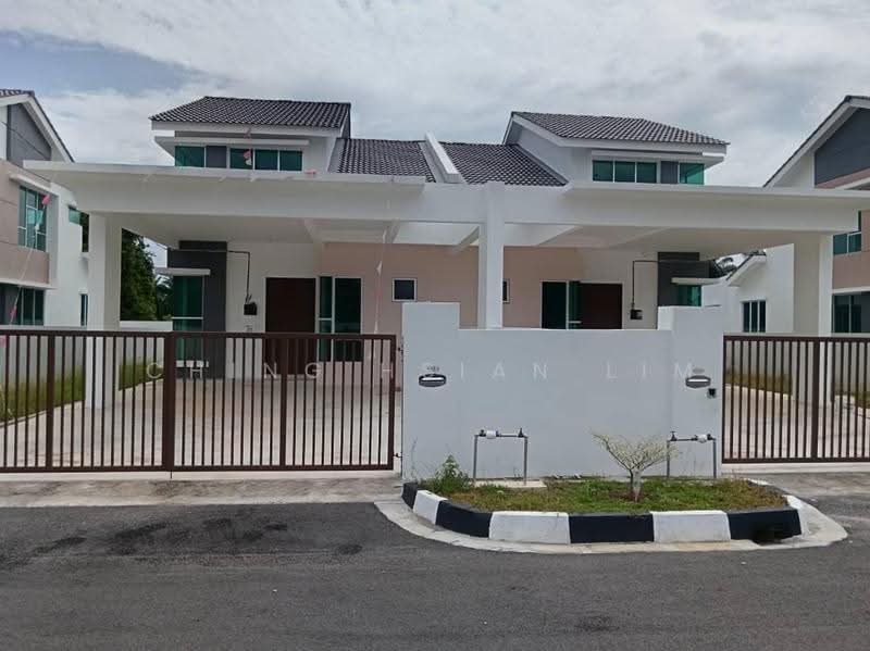 Semi-Detached House for Sale in Rumah Berkembar Setingkat di Bagan Serai Perak (Bagan Serai) - Ching Hsian Lim - Exterior - PropertyGuru.com.my
