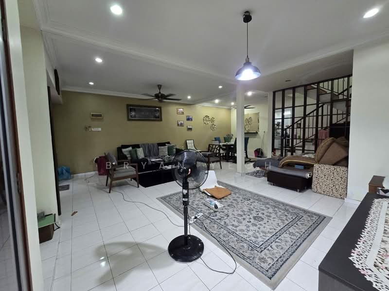 Rumah Teres 2-Tingkat untuk Dijual di Taman Sri Andalas (Klang) - Bryan Yeoh - Living Room - PropertyGuru.com.my