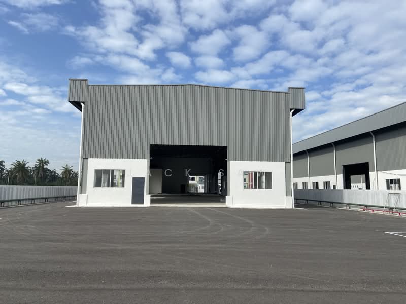 Kilang Terpisah untuk Disewa di Kawasan Perindustrian Valdor (Sungai Bakap) - Jack Saw - Exterior - PropertyGuru.com.my