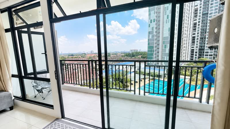 Kediaman Servis untuk Disewa di 8Scape Residence @ Sutera - Ray Lee - Balcony - PropertyGuru.com.my