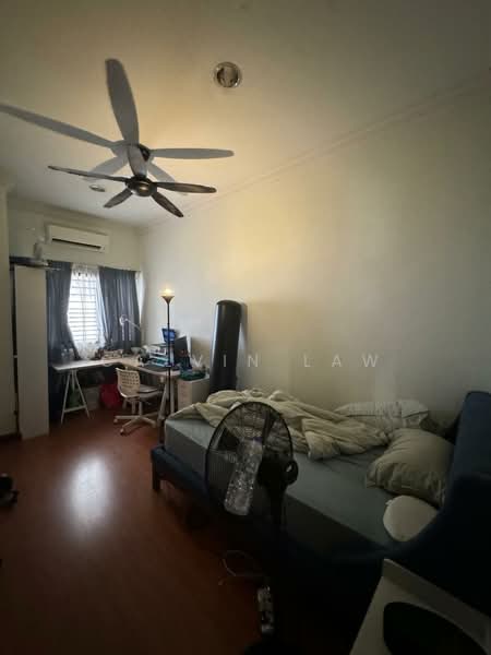Rumah Teres 2-Tingkat untuk Dijual di Bandar Utama 12 (Bandar Utama) - Calvin Law - Bedroom - PropertyGuru.com.my