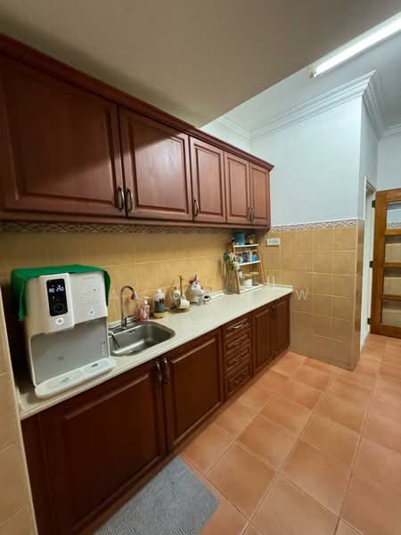 Rumah Teres 2-Tingkat untuk Dijual di Bandar Utama 12 (Bandar Utama) - Calvin Law - Kitchen - PropertyGuru.com.my