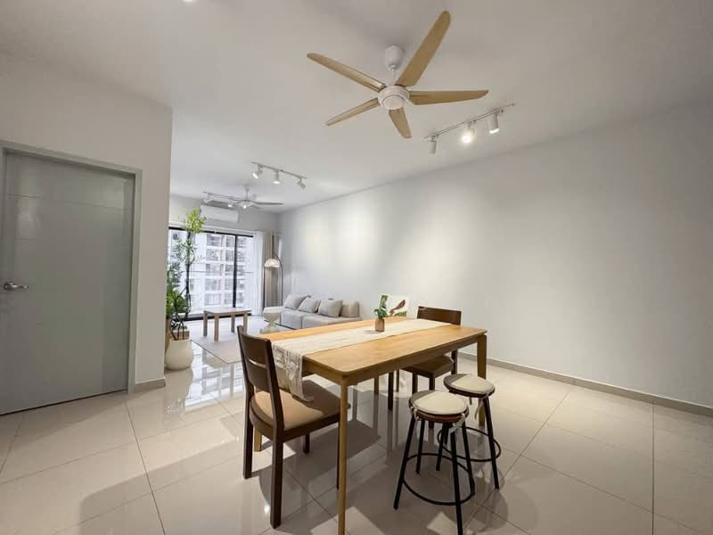 Kondominium untuk Disewa di Admiral Residences - Kiera Wong - Living Room - PropertyGuru.com.my