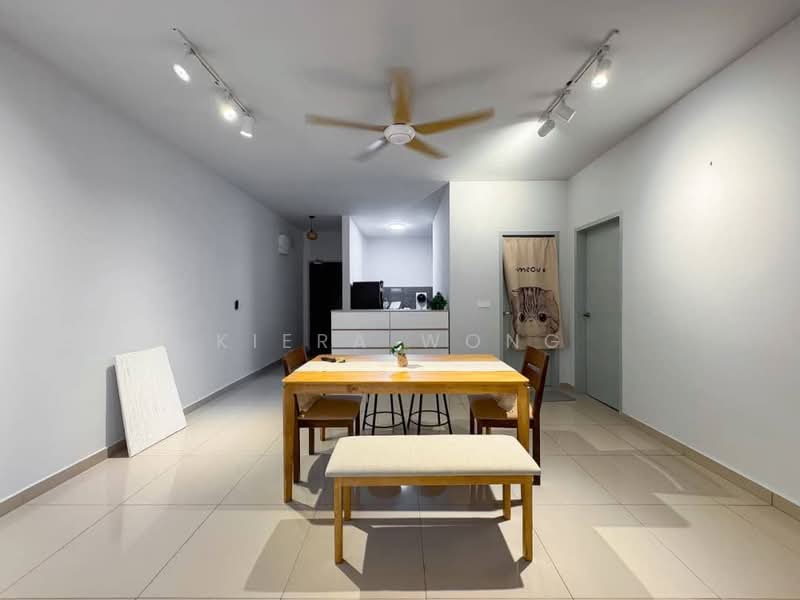Kondominium untuk Disewa di Admiral Residences - Kiera Wong - Dining Room - PropertyGuru.com.my