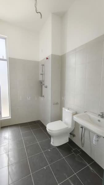 Terraced House for Sale in Masai (Johor) - Emily Hau - Bathroom - PropertyGuru.com.my