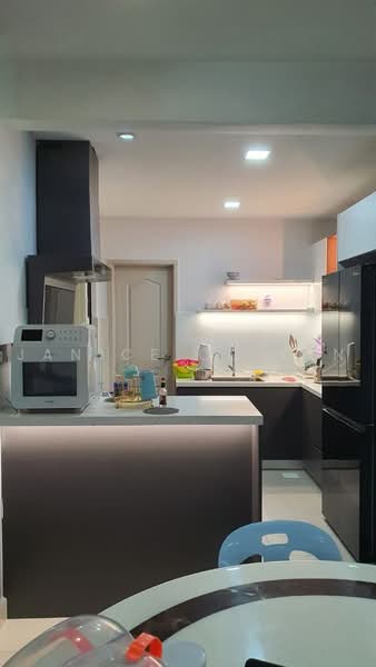 Condominium for Sale at Atmosfera Kondominium - Janice CC Tan - Kitchen - PropertyGuru.com.my
