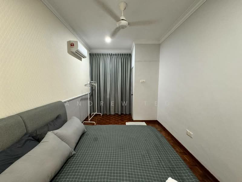 Rumah Teres 2-Tingkat untuk Dijual di Taman Molek (Johor Bahru) - Andrew Teo - Bedroom - PropertyGuru.com.my