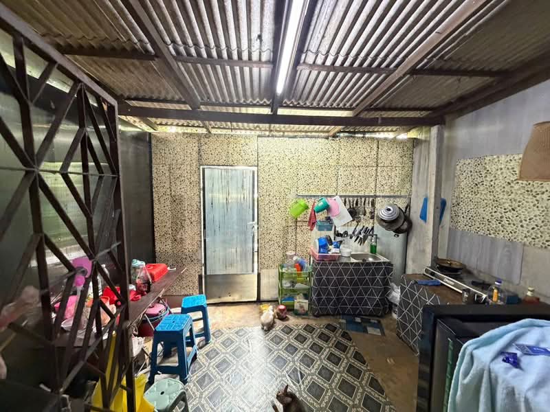 Rumah Teres 2-Tingkat untuk Dijual di Taman Desa Jaya (Johor Bahru) - Alen Tan - Kitchen - PropertyGuru.com.my