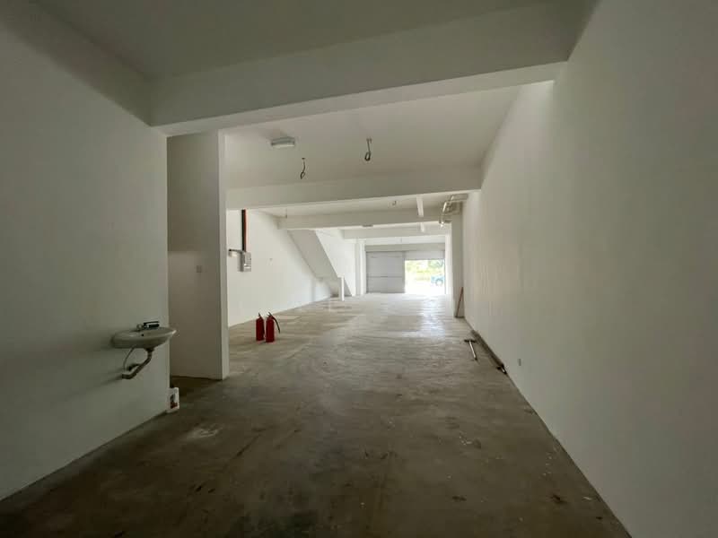 Shop / Office untuk Dijual di Bandar Puncak Alam (Puncak Alam) - Bill Lim - Interior - PropertyGuru.com.my