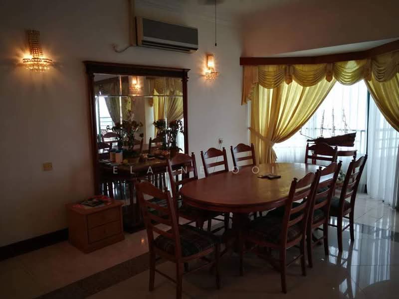 Condominium for Sale at Silverton Condominium - Elaine Ooi - Dining Room - PropertyGuru.com.my
