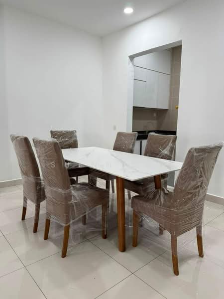 Terraced House for Rent in Johor Bahru (Johor) - Suenn Low - Dining Room - PropertyGuru.com.my