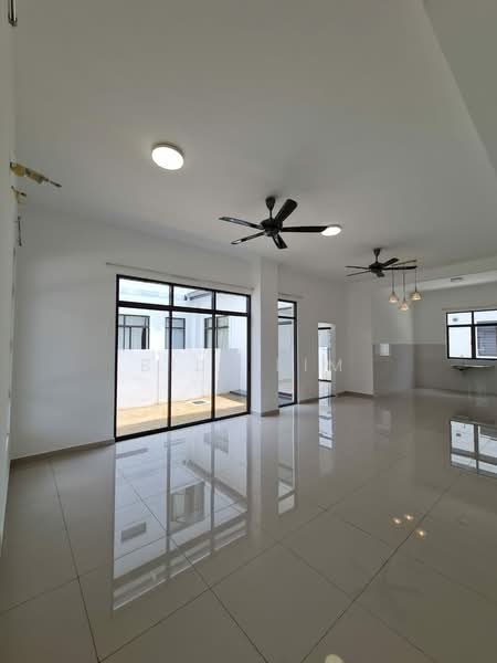 2-storey Terraced House for Sale in Eco Grandeur (Puncak Alam) - Bill Lim - Living Room - PropertyGuru.com.my
