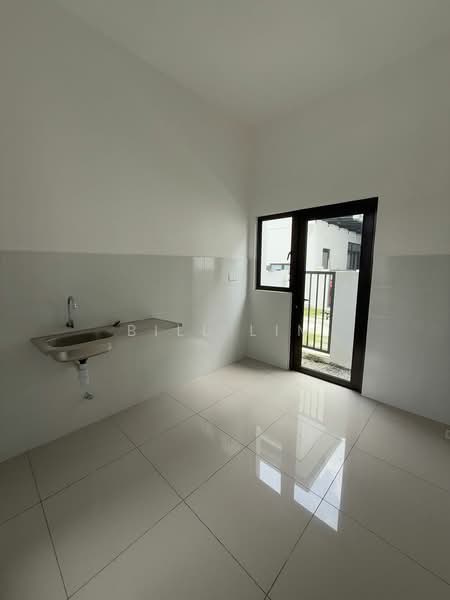 2-storey Terraced House for Sale in Eco Grandeur (Puncak Alam) - Bill Lim - Kitchen - PropertyGuru.com.my