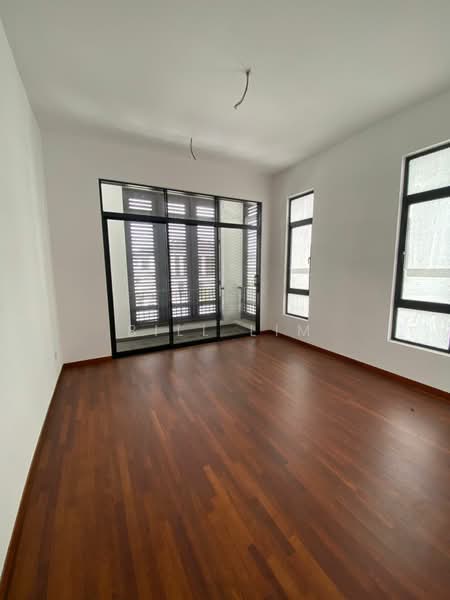 Bungalow House for Sale in Eco Grandeur (Puncak Alam) - Bill Lim - Living Room - PropertyGuru.com.my