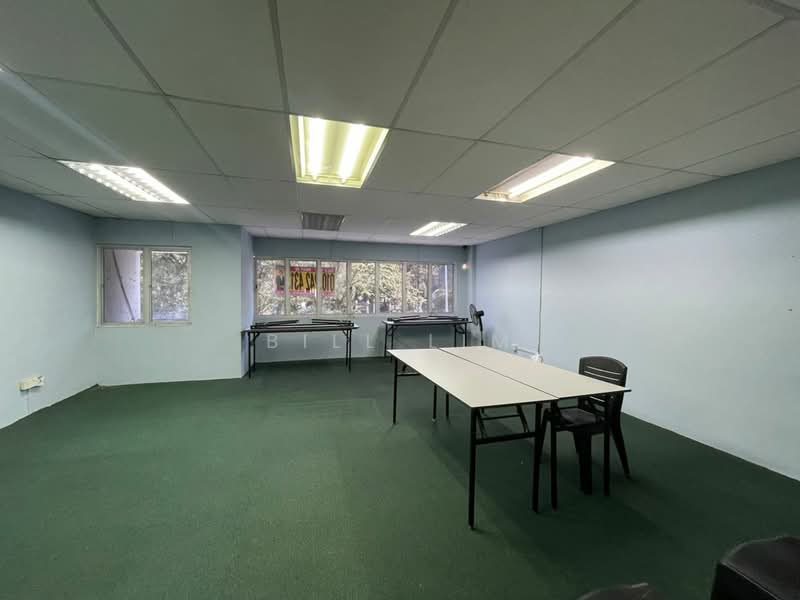 Shop / Office untuk Disewa di Bukit Rahman Putra (Sungai Buloh) - Bill Lim - Interior - PropertyGuru.com.my