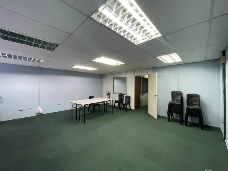Shop / Office untuk Disewa di Bukit Rahman Putra (Sungai Buloh) - Bill Lim - Interior - PropertyGuru.com.my