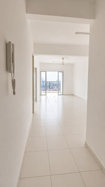 Kediaman Servis untuk Disewa di Axis Crown - Shafiq Muttalib - Corridor - PropertyGuru.com.my