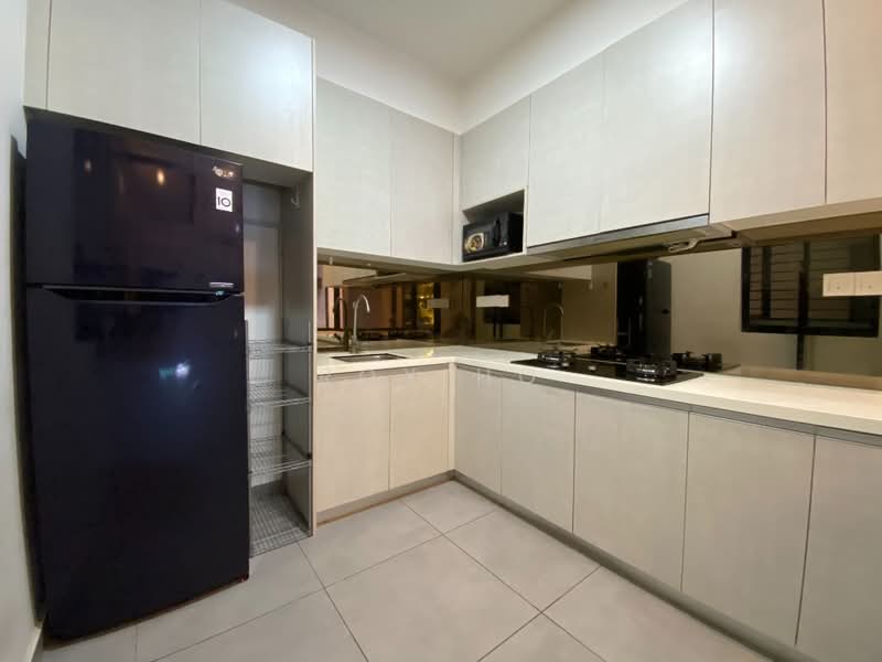 Kediaman Servis untuk Dijual di D'sands Residence - Roy Ho - Kitchen - PropertyGuru.com.my