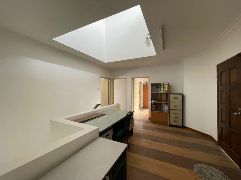 Bungalow House untuk Dijual di Saujana Akasia (Sungai Buloh) - Bill Lim - Study - PropertyGuru.com.my