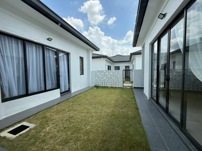 1-storey Terraced House for Rent in Eco Grandeur (Puncak Alam) - Bill Lim - Exterior - PropertyGuru.com.my