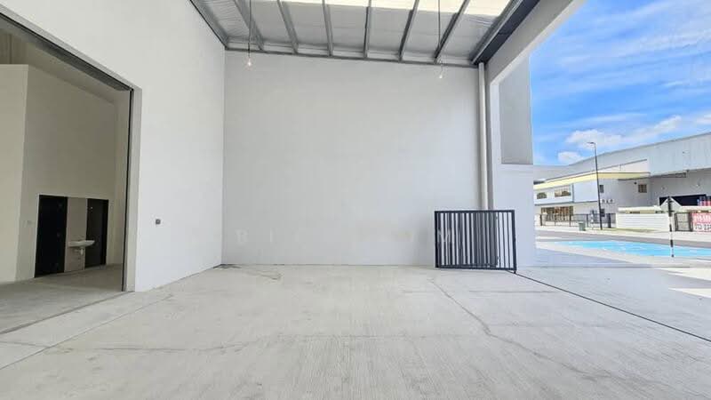 Warehouse for Rent in Eco Business Park V (Puncak Alam) - Bill Lim - Exterior - PropertyGuru.com.my