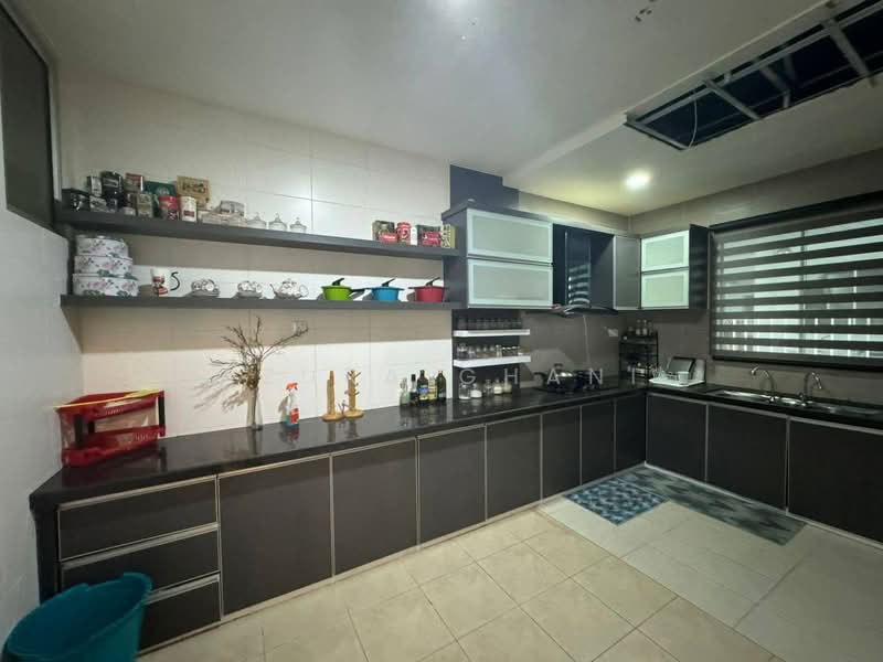 Rumah Berkembar untuk Dijual di Sungai Petani (Kedah) - Azura Ghani - Kitchen - PropertyGuru.com.my