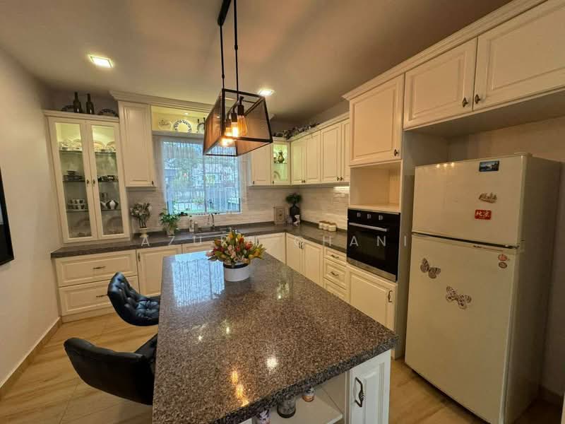 Rumah Berkembar untuk Dijual di Sungai Petani (Kedah) - Azura Ghani - Kitchen - PropertyGuru.com.my