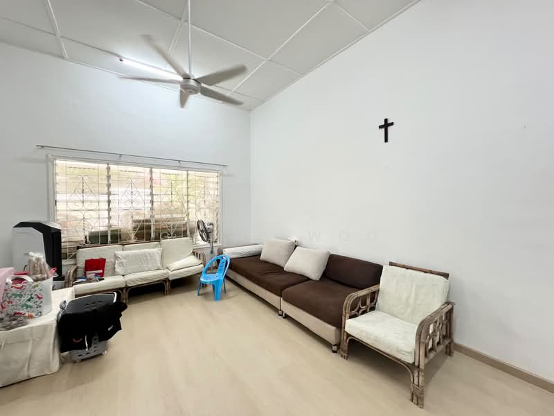 Bungalow House for Sale in Taman Kebun Teh (Johor Bahru) - Glenn Woo - PropertyGuru.com.my