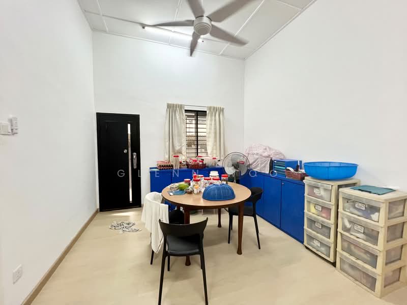 Bungalow House for Sale in Taman Kebun Teh (Johor Bahru) - Glenn Woo - PropertyGuru.com.my