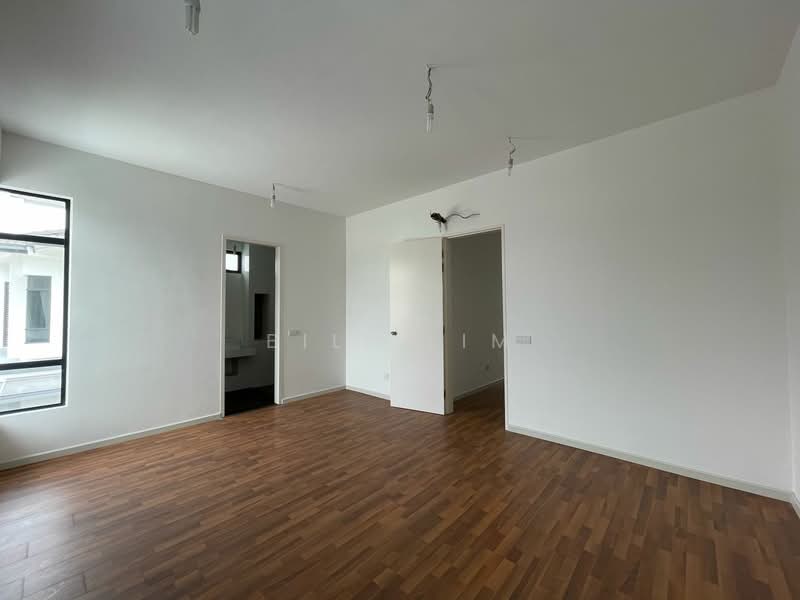 Rumah Berkembar untuk Dijual di Eco Grandeur (Puncak Alam) - Bill Lim - Bedroom - PropertyGuru.com.my