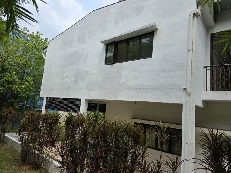 Rumah Berkembar untuk Dijual di Jade Hills (Kajang) - Nor Azhar Azlan - Exterior - PropertyGuru.com.my