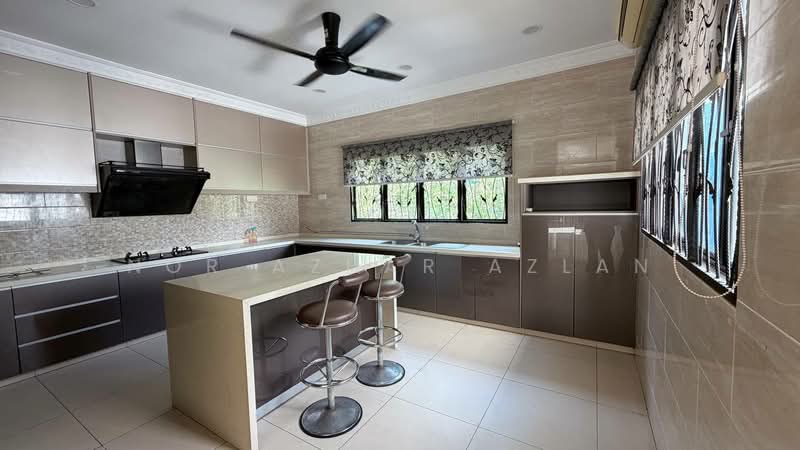Rumah Berkembar untuk Dijual di Jade Hills (Kajang) - Nor Azhar Azlan - Kitchen - PropertyGuru.com.my