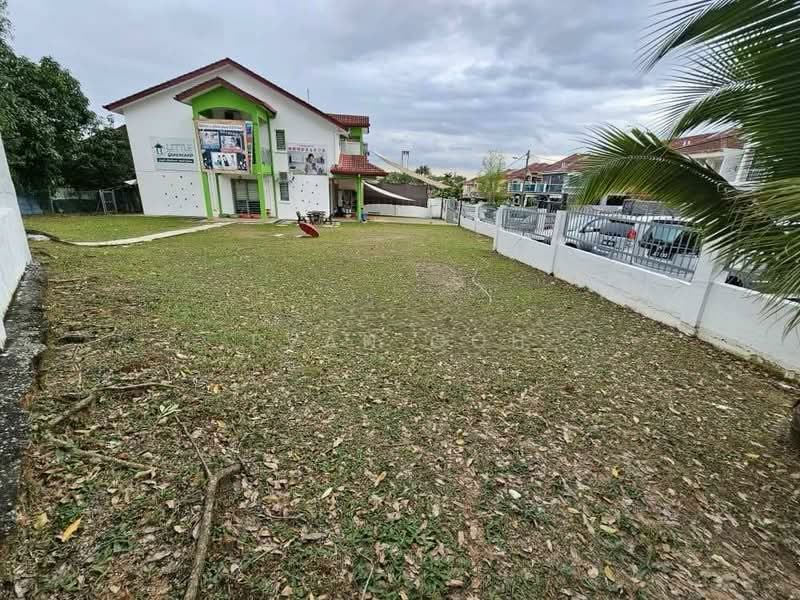 2-storey Terraced House for Sale in TAMAN PUCHONG UTAMA (Puchong) - Evan Goh - Exterior - PropertyGuru.com.my