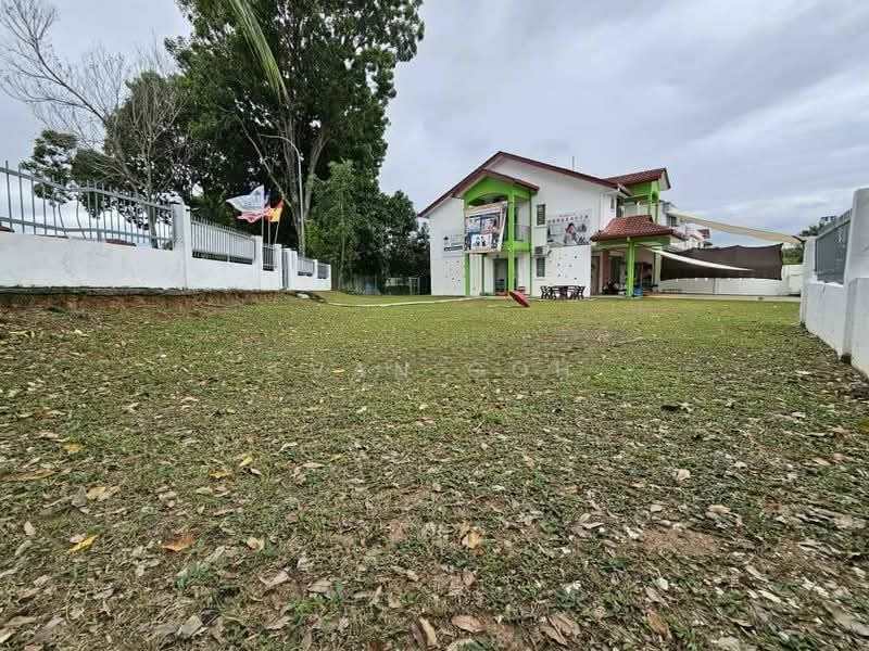 2-storey Terraced House for Sale in TAMAN PUCHONG UTAMA (Puchong) - Evan Goh - Exterior - PropertyGuru.com.my