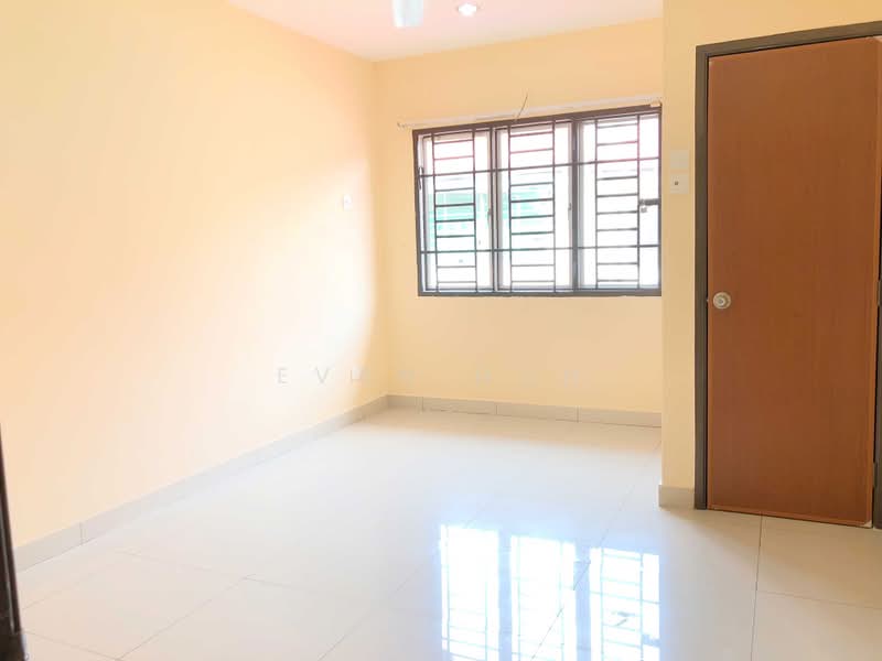 2-storey Terraced House for Sale in TAMAN PUCHONG UTAMA (Puchong) - Evan Goh - Interior - PropertyGuru.com.my