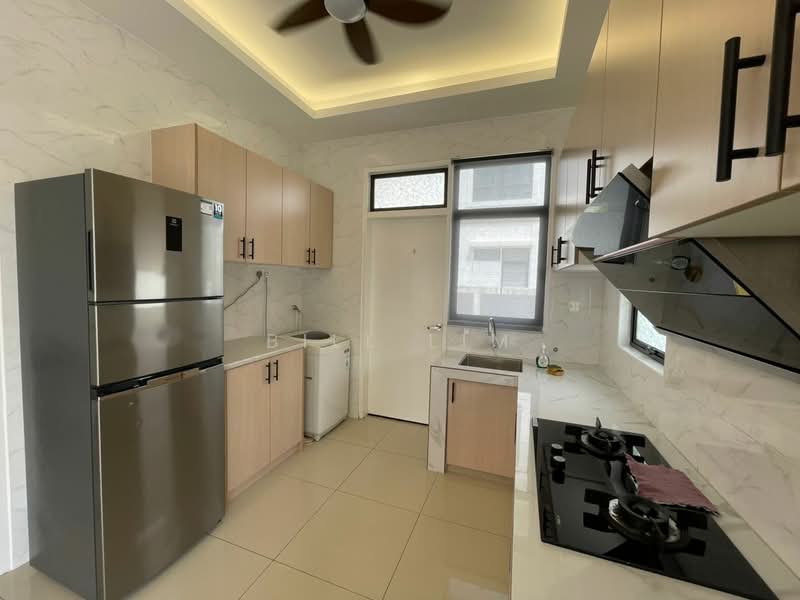 Rumah Teres 2-Tingkat untuk Disewa di Eco Grandeur (Puncak Alam) - Bill Lim - Kitchen - PropertyGuru.com.my
