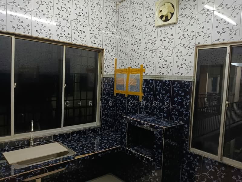 Flat for Rent at Taman Sri Manja - Chris Choo - Kitchen - PropertyGuru.com.my