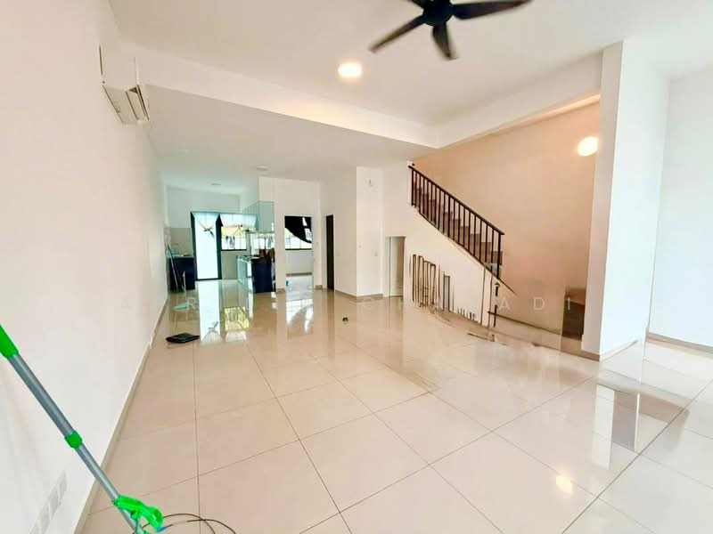 2-storey Terraced House for Rent in Eco Botanic (Iskandar Puteri (Nusajaya)) - APRILIA CHAYADI - Living Room - PropertyGuru.com.my