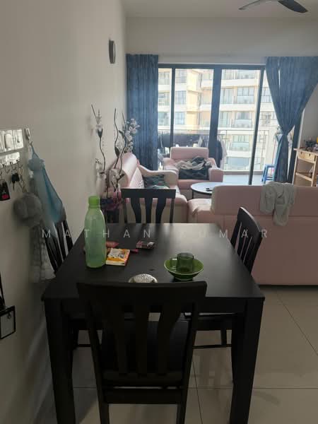 Condominium for Rent at Bay Point @ Country Garden Danga Bay - Mathan Kumar - Living Room - PropertyGuru.com.my